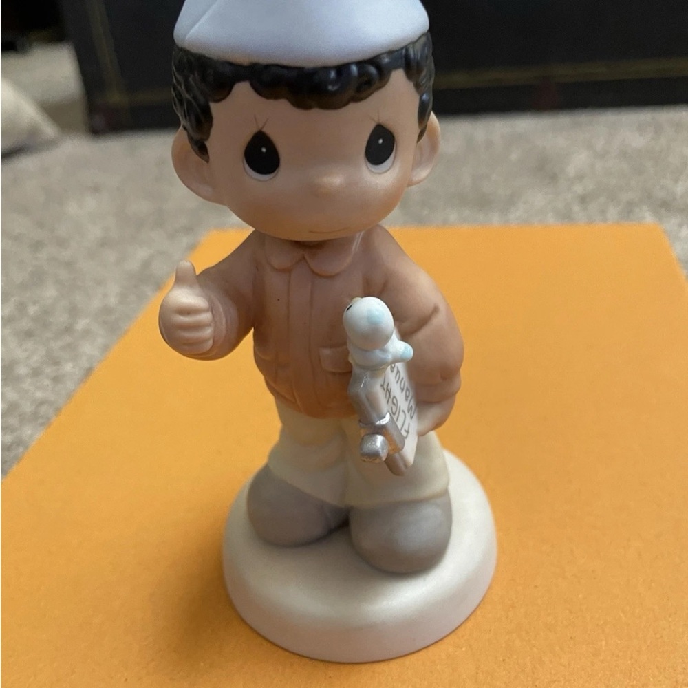 Precious Moments Tan and White Decor Accent Figurine